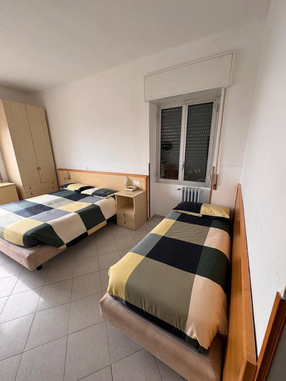 Hotel Ideal Taggia Exterior foto